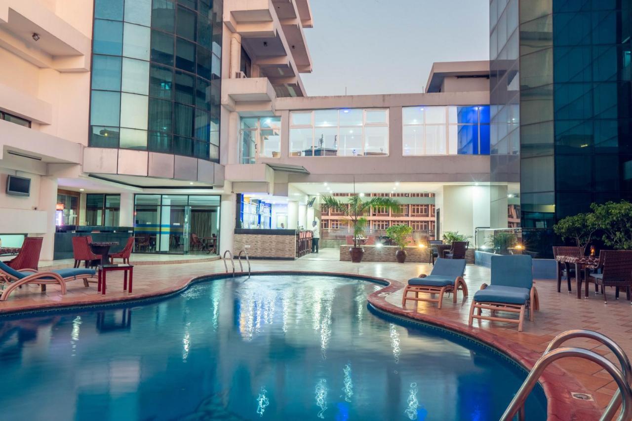 Peacock Hotel 达累斯萨拉姆 外观 照片