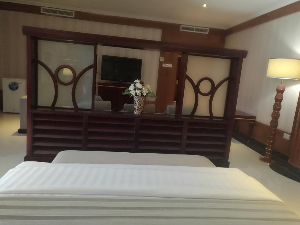 Peacock Hotel 达累斯萨拉姆 外观 照片