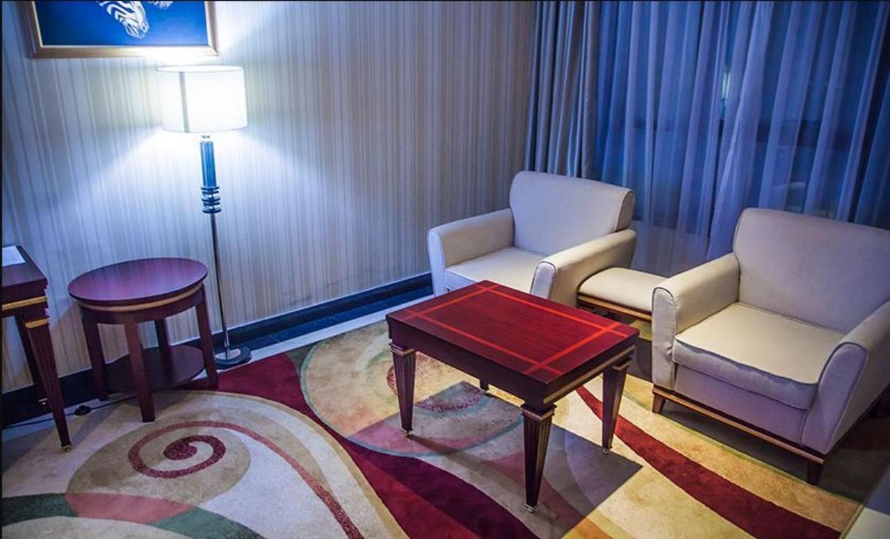 Peacock Hotel 达累斯萨拉姆 外观 照片