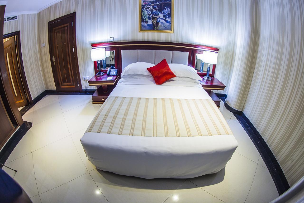Peacock Hotel 达累斯萨拉姆 外观 照片