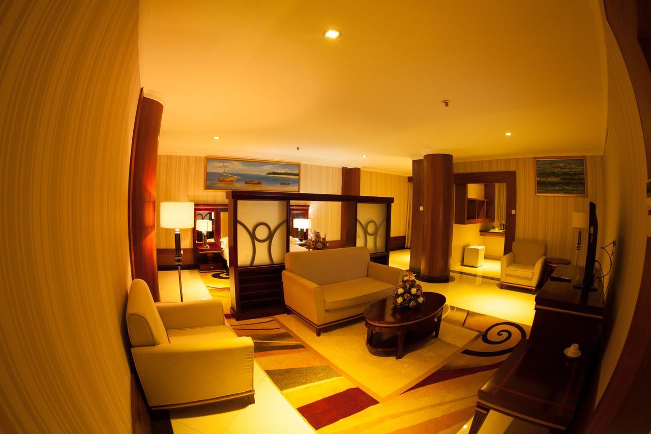 Peacock Hotel 达累斯萨拉姆 外观 照片