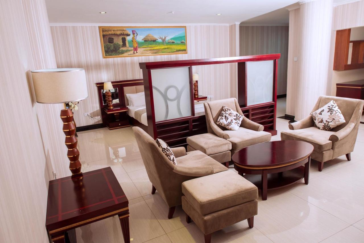 Peacock Hotel 达累斯萨拉姆 外观 照片