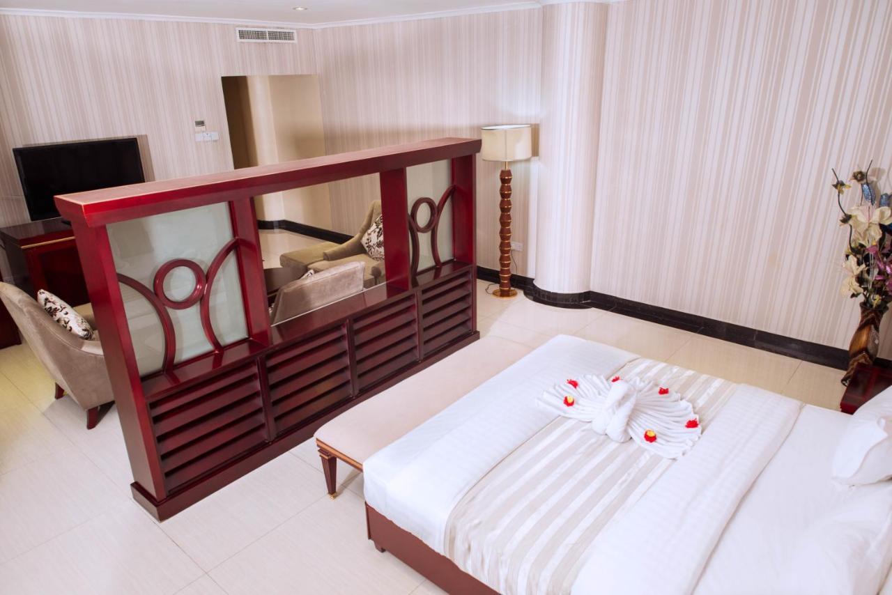 Peacock Hotel 达累斯萨拉姆 外观 照片